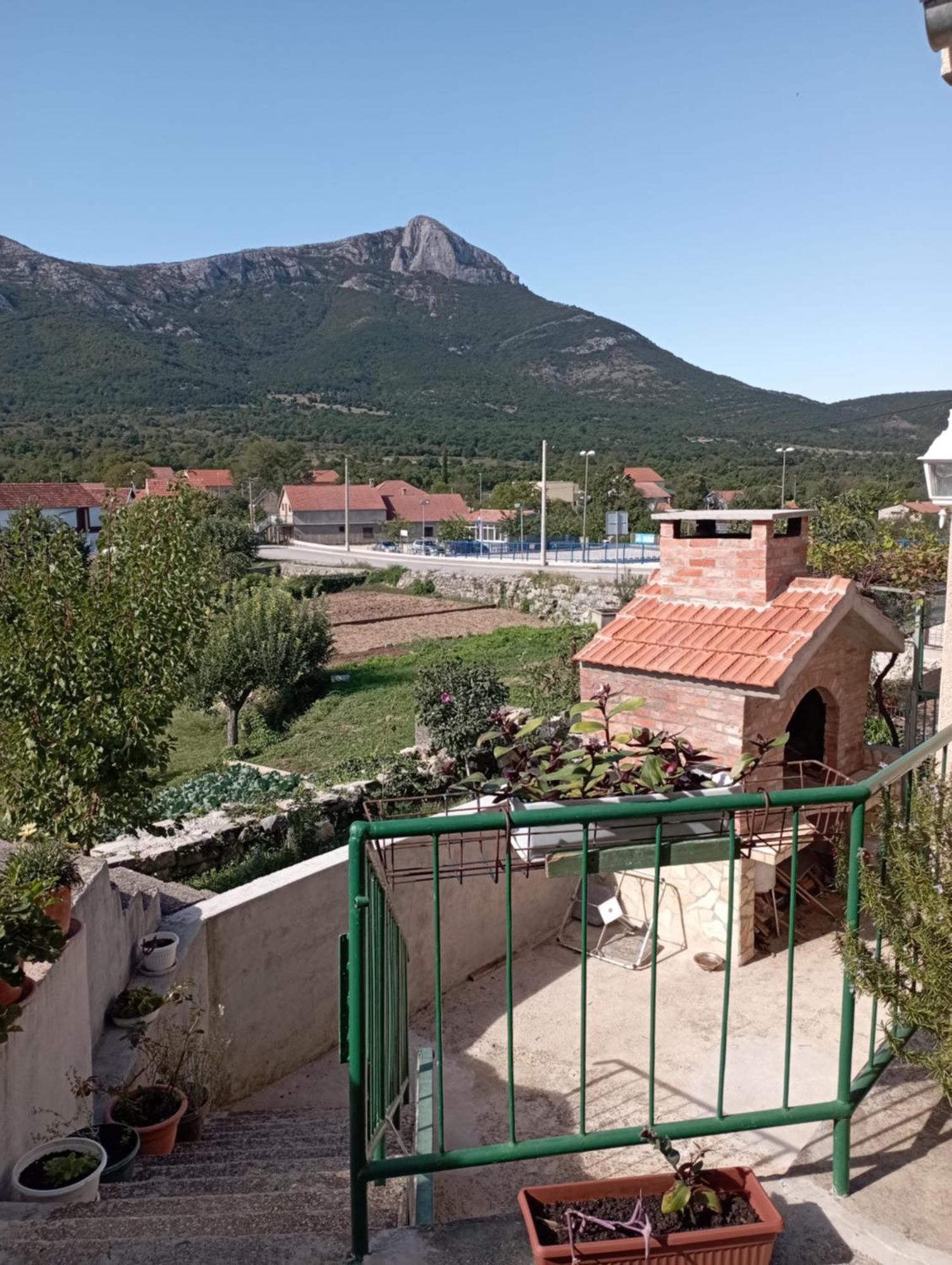 Luce Daire Kijevo Dış mekan fotoğraf