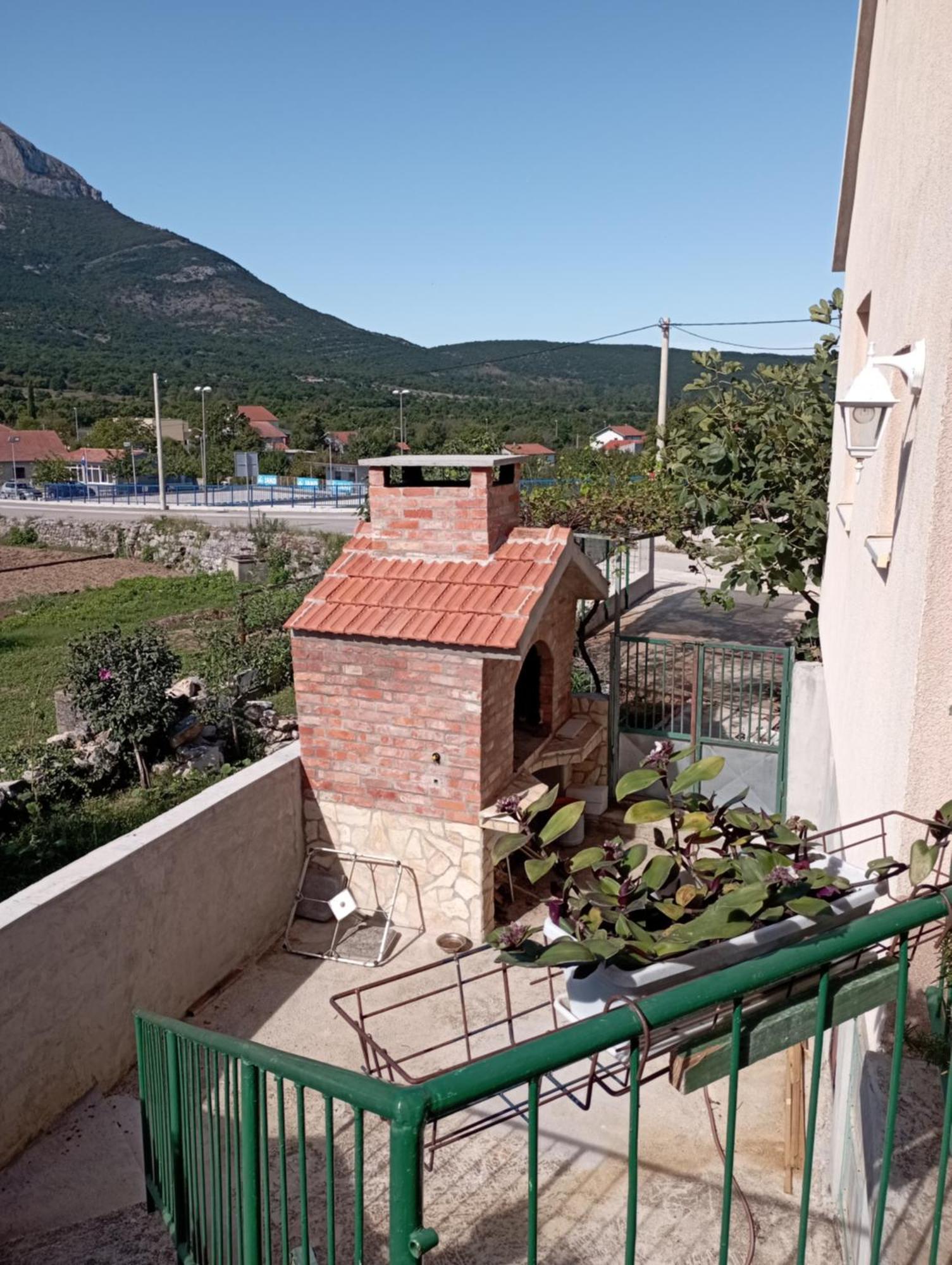 Luce Daire Kijevo Dış mekan fotoğraf